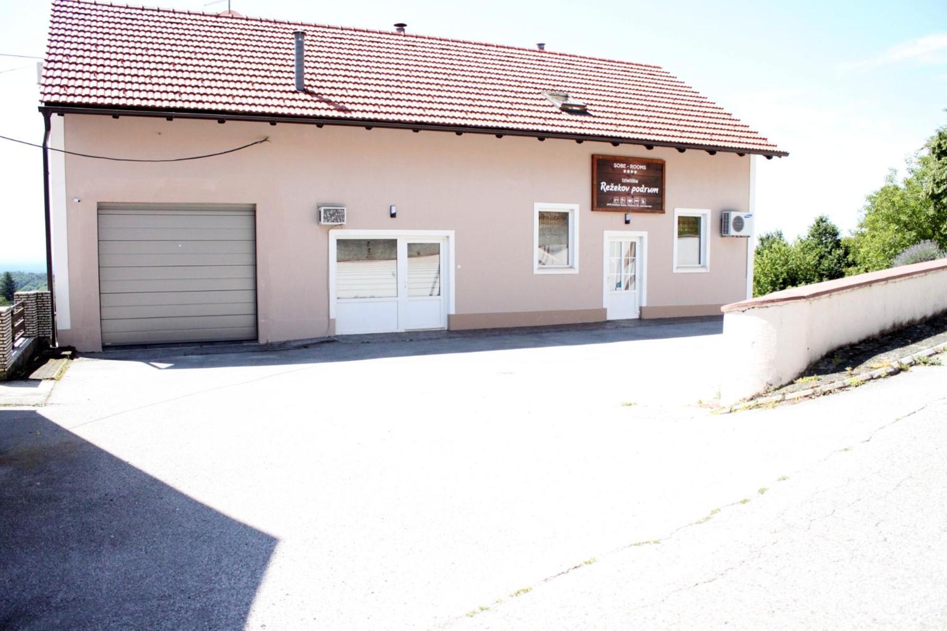 Guesthouse Rezekov Podrum Jasztrebarszka Kültér fotó
